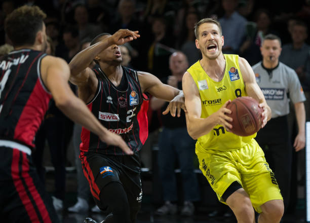 还是国际大 还是国际大