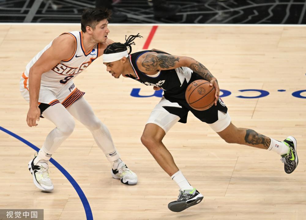 在全场紧密 在全场紧密