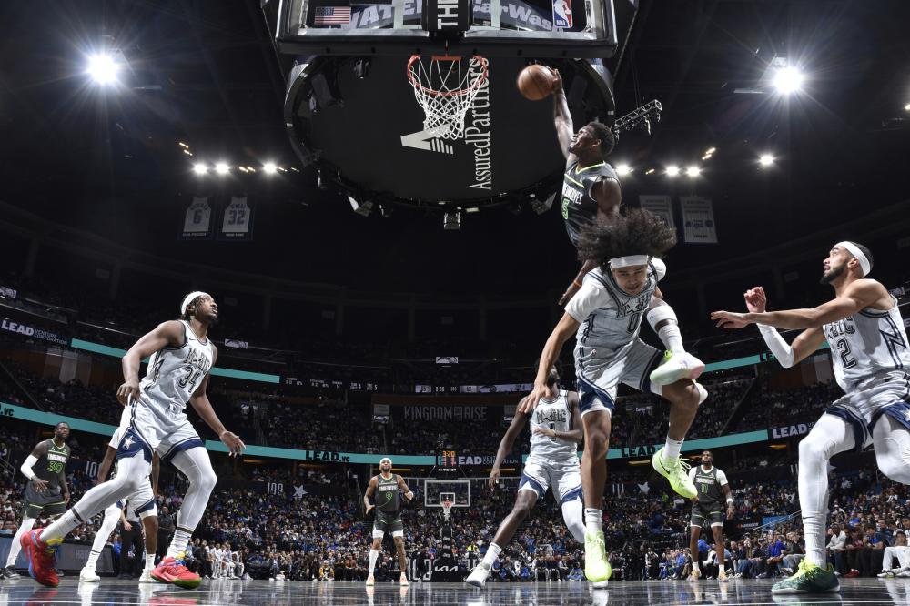 防线上的专 防线上的专