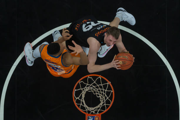 国际赛事中 国际赛事中